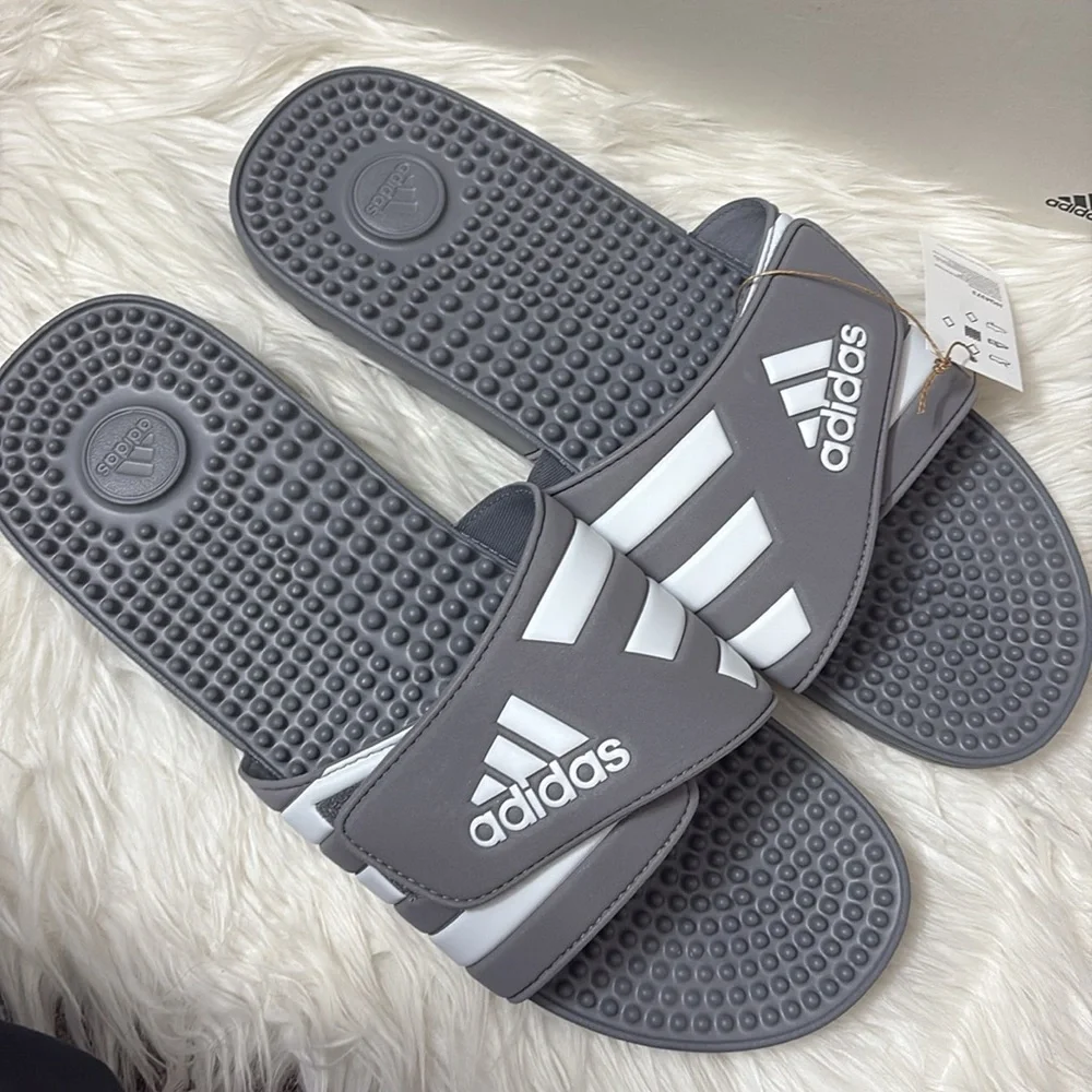 NEW In Box Adidas Men’s Grey White Adissage Slides Size 18